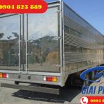 Xe tải 3 chân Hyundai HD240 15 Tấn Thùng Kín Nhập Khẩu